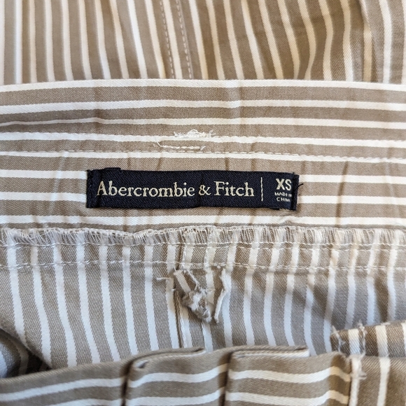 Abercrombie & Fitch Striped Button Up Skirt - Picture 4 of 6